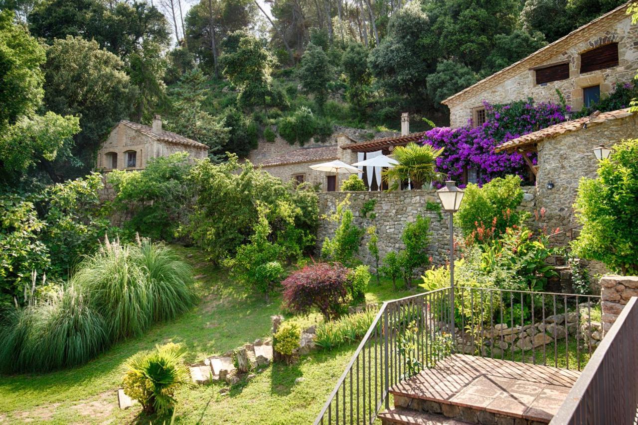 Masia Can Pou Canet de Adri 外观 照片