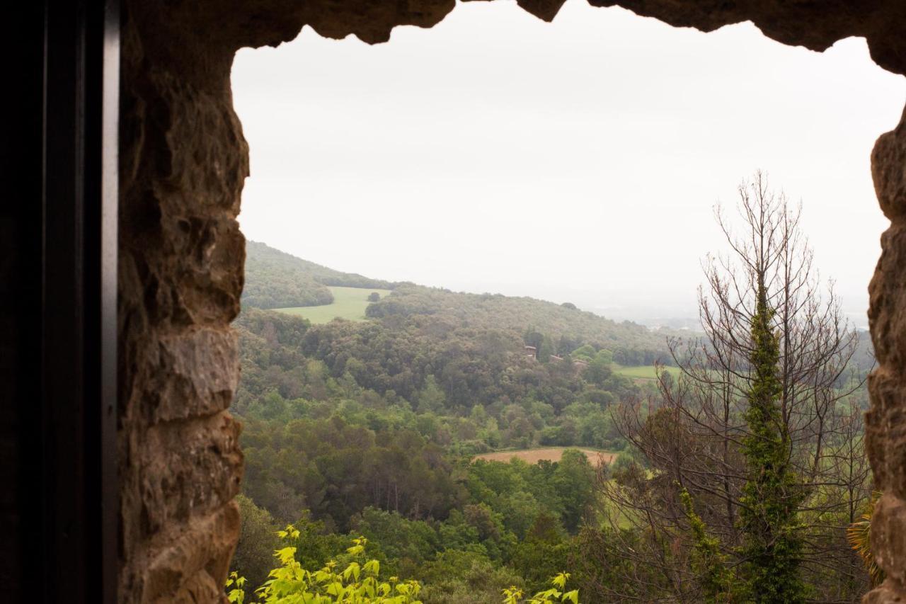 Masia Can Pou Canet de Adri 外观 照片