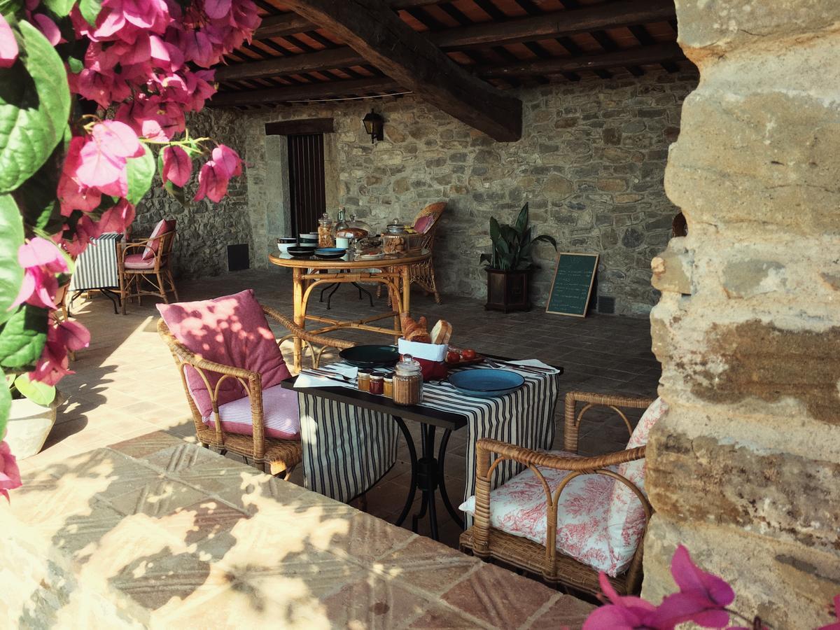 Masia Can Pou Canet de Adri 外观 照片