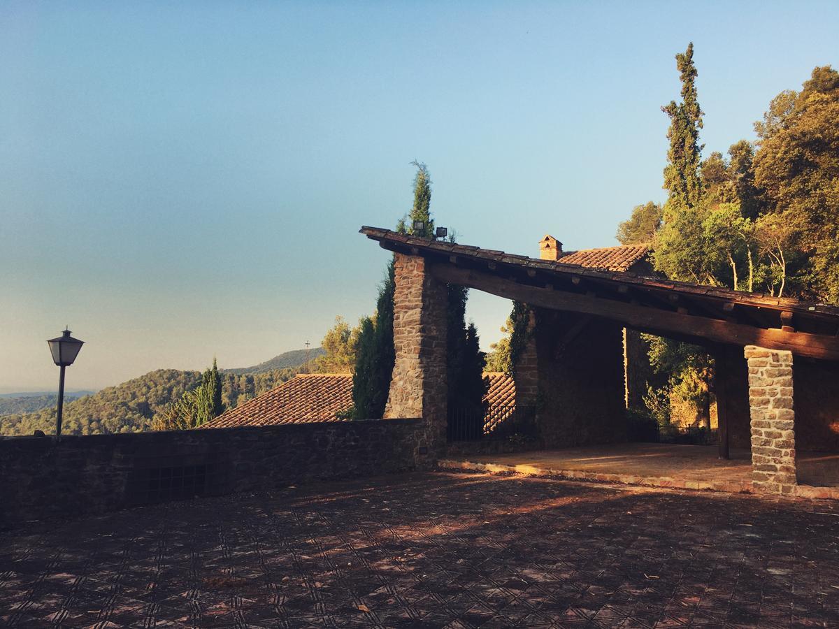 Masia Can Pou Canet de Adri 外观 照片