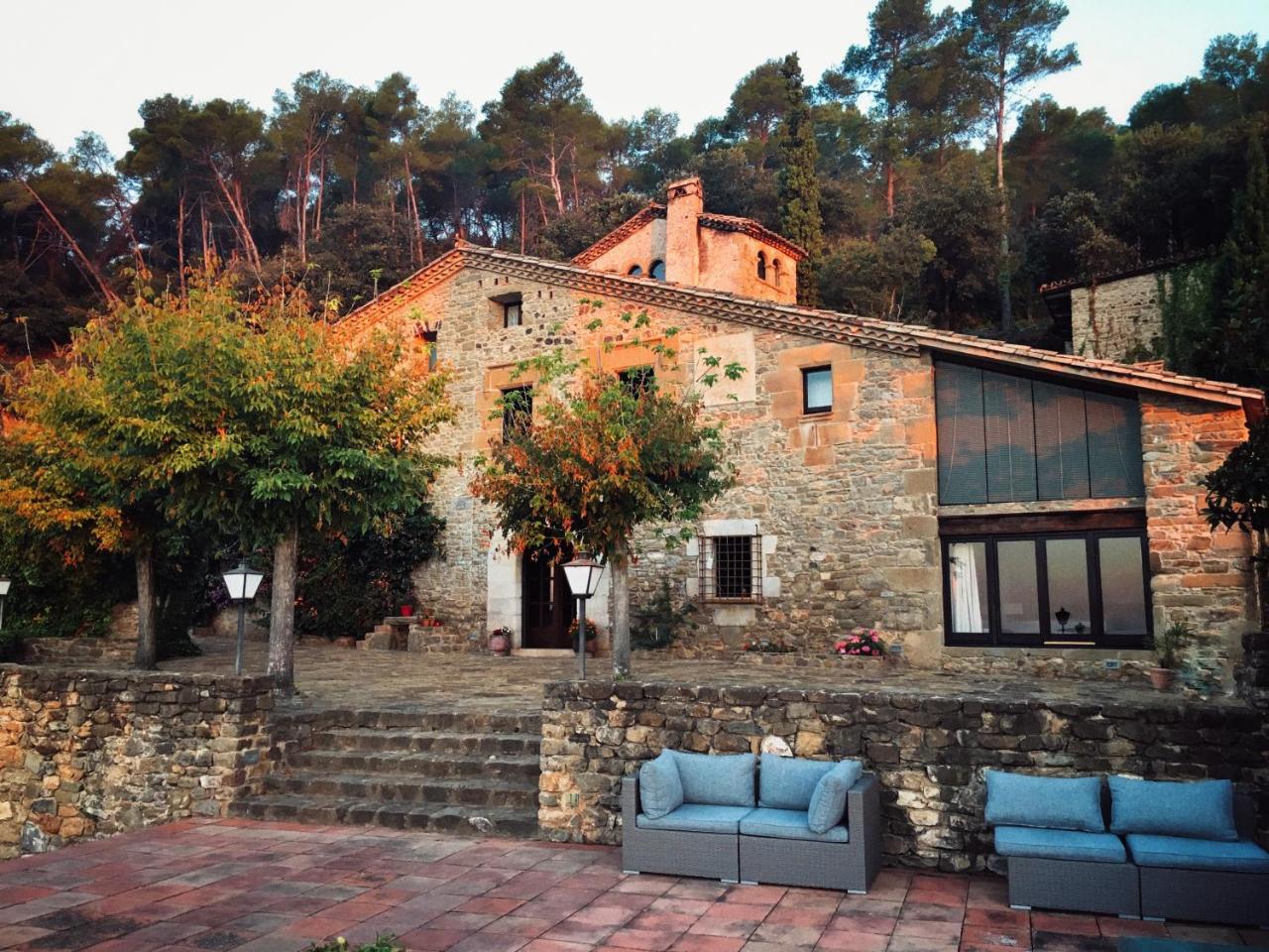 Masia Can Pou Canet de Adri 外观 照片