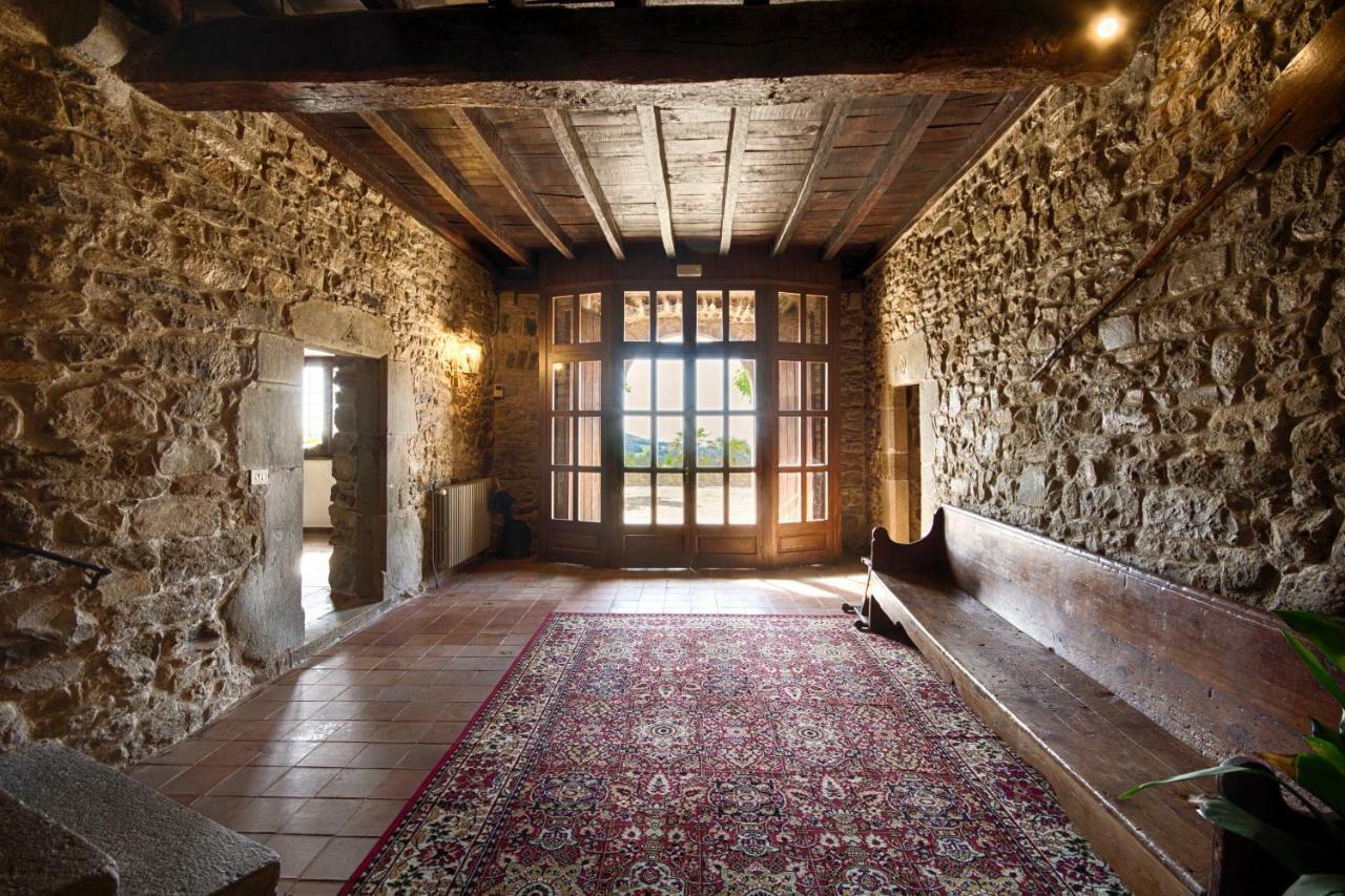 Masia Can Pou Canet de Adri 外观 照片