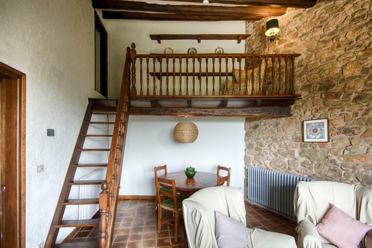 Masia Can Pou Canet de Adri 外观 照片