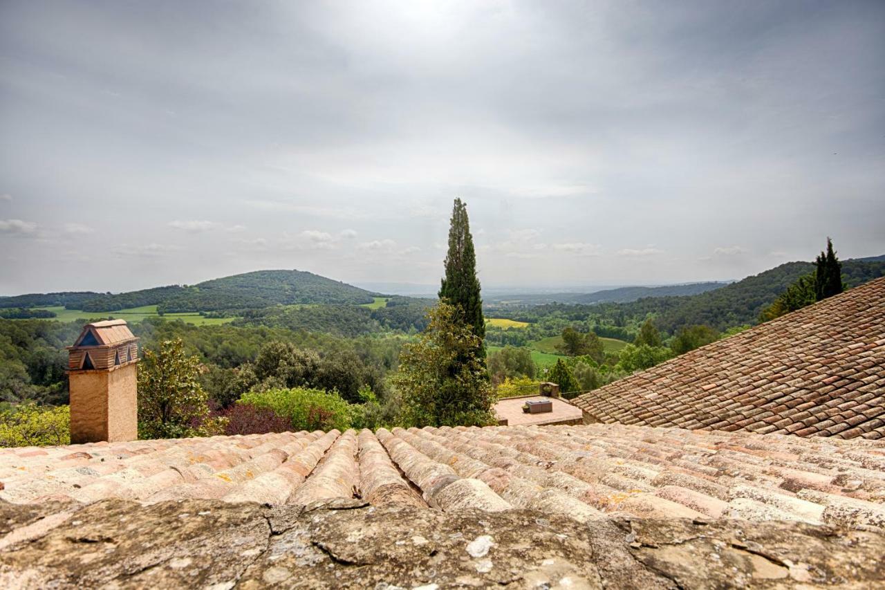 Masia Can Pou Canet de Adri 外观 照片